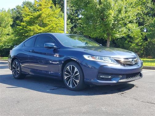 2017 Honda Accord EX-L w/Navigation & Honda Sensing