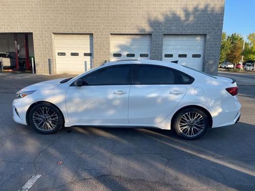 2022 Kia Forte GT-Line