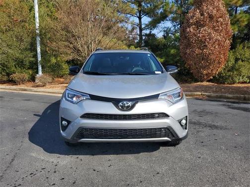 2018 Toyota RAV4 SE