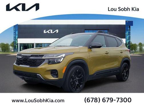 Valais Green/Black Roof 2024 Kia Seltos X-Line