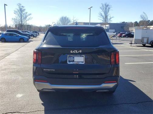 2025 Kia Sorento S