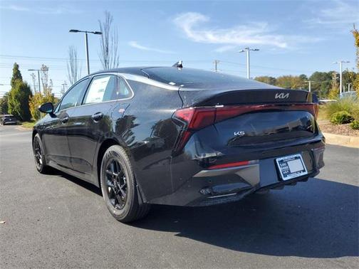 2025 Kia K5 LXS