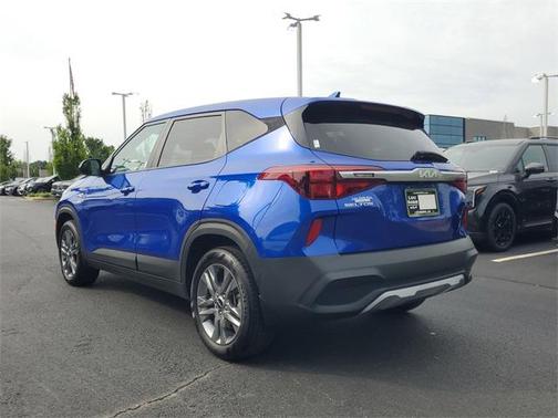 2023 Kia Seltos LX
