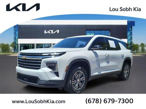 Summit White 2024 Chevrolet Traverse LT