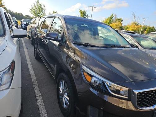 2017 Kia Sedona LX