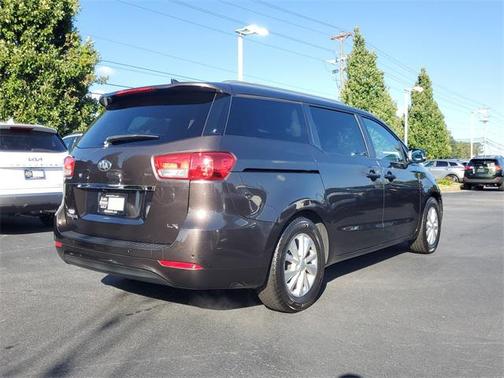 2017 Kia Sedona LX