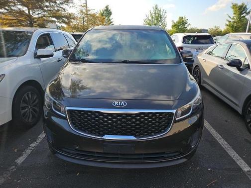 2017 Kia Sedona LX
