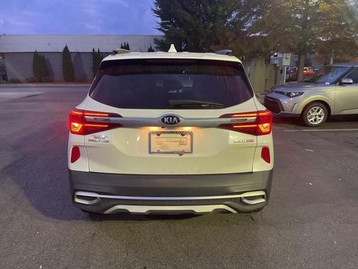 2021 Kia Seltos SX