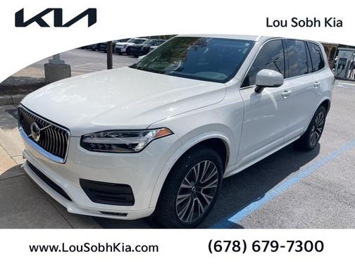 2020 Volvo XC90 T6 Momentum