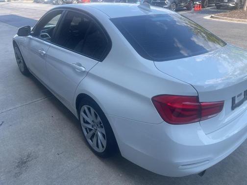 2018 BMW 320 i