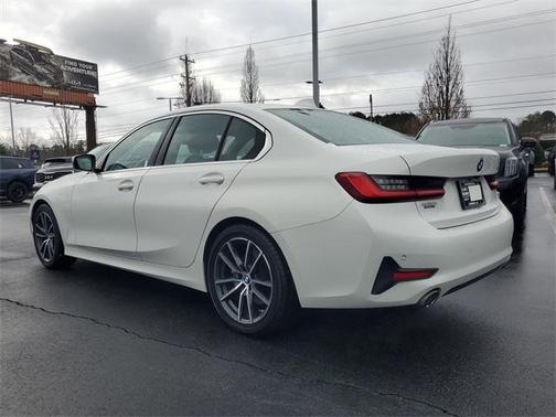 2019 BMW 330 330i