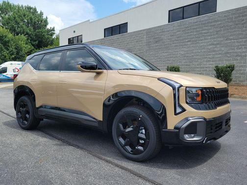 Terrain Brown 2027 Kia Seltos X-Line S