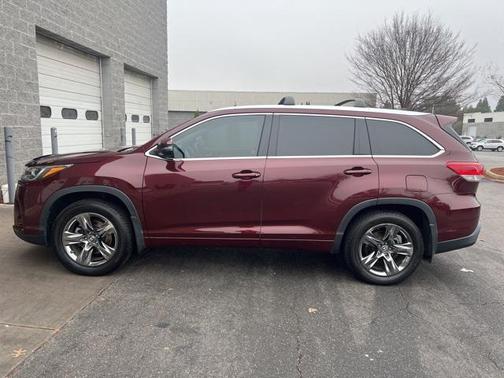 2018 Toyota Highlander Limited Platinum