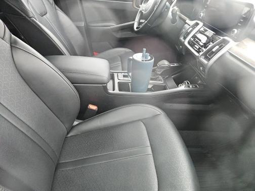 2023 Kia Sorento EX