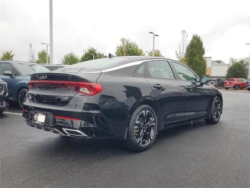 2024 Kia K5 GT-Line