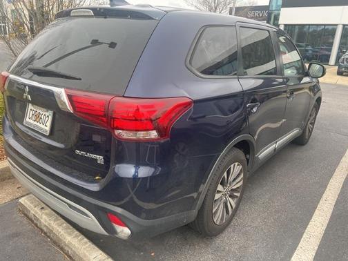 2019 Mitsubishi Outlander SE
