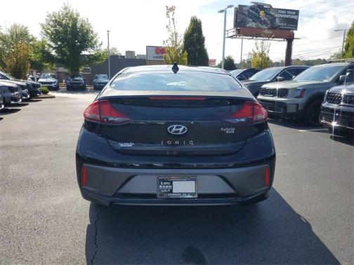 2018 Hyundai IONIQ Hybrid Blue