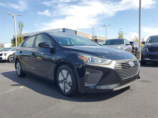 2018 Hyundai IONIQ Hybrid Blue