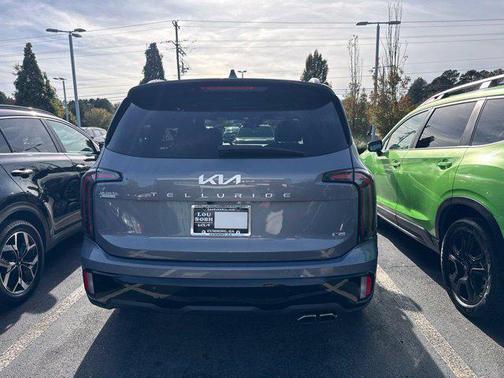 Silver 2024 Kia Telluride SX-Prestige X-Pro