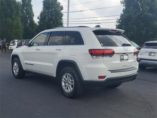 2020 Jeep Grand Cherokee Laredo