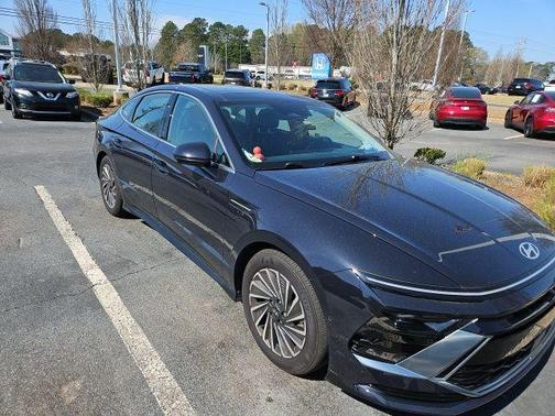 2025 Hyundai SONATA Hybrid Limited
