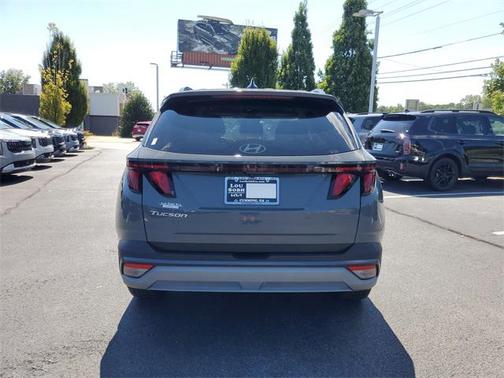 2025 Hyundai TUCSON SEL