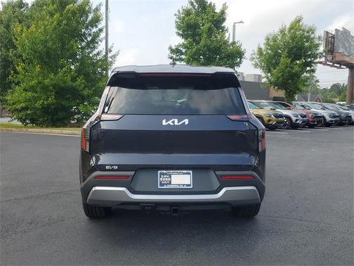 2026 Kia EV9 Light Long Range