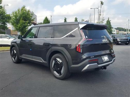 2026 Kia EV9 Light Long Range