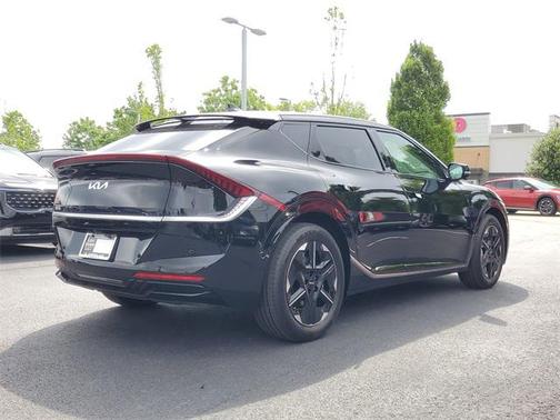2025 Kia EV6 Wind