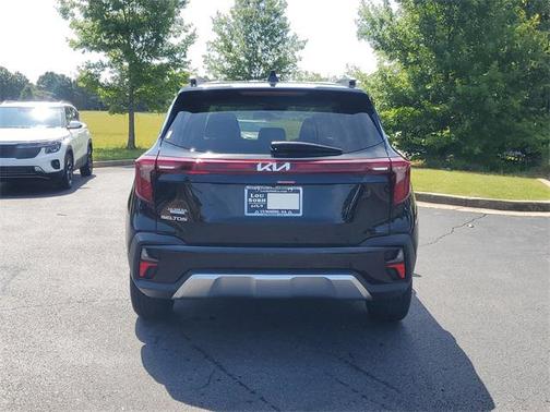 2025 Kia Seltos EX
