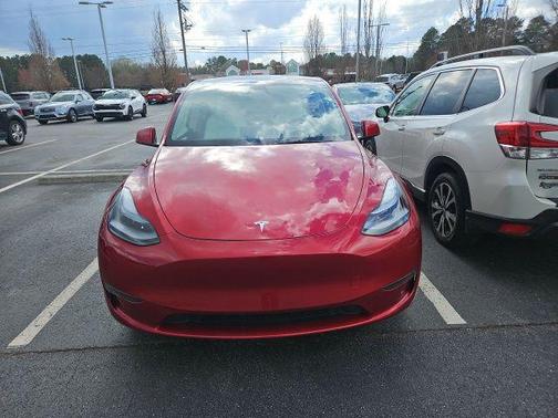 2024 Tesla Model Y Long Range