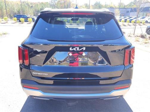 2025 Kia Sorento EX