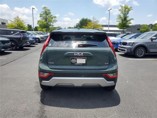2025 Kia Niro EX