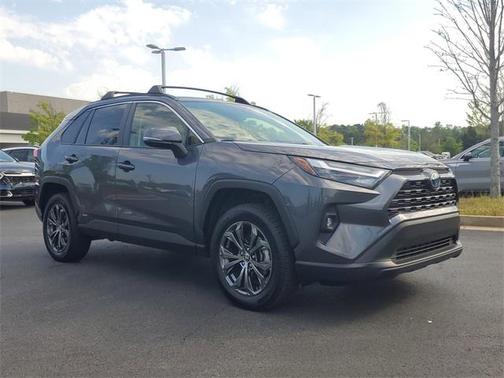 2022 Toyota RAV4 Hybrid XLE Premium