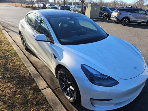 2023 Tesla Model 3 Standard Range