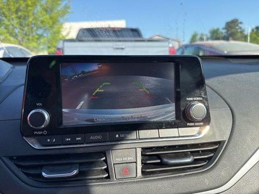 Brilliant Silver Metallic 2023 Nissan Altima 2.5 S