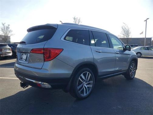 2017 Honda Pilot Touring