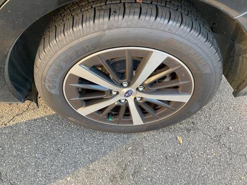 2022 Subaru Impreza 2.0i Premium