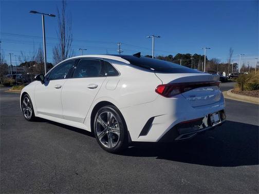 2022 Kia K5 EX