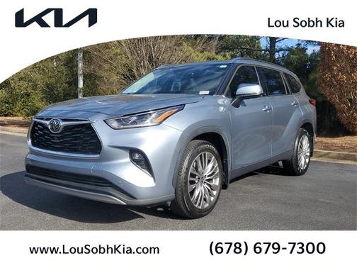 2022 Toyota Highlander LE