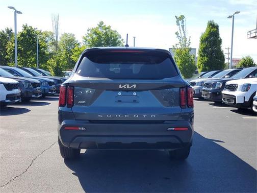 2022 Kia Sorento LX
