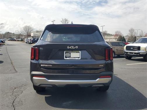 2025 Kia Sorento EX