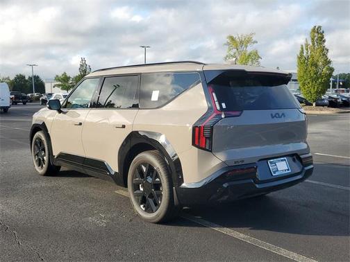 2026 Kia EV9 Land