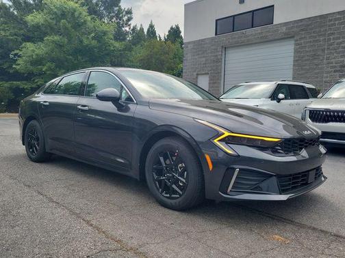 Interstellar Gray 2026 Kia K5 LXS
