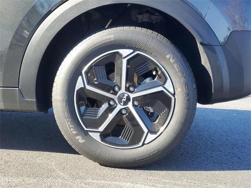 2025 Kia Niro EX