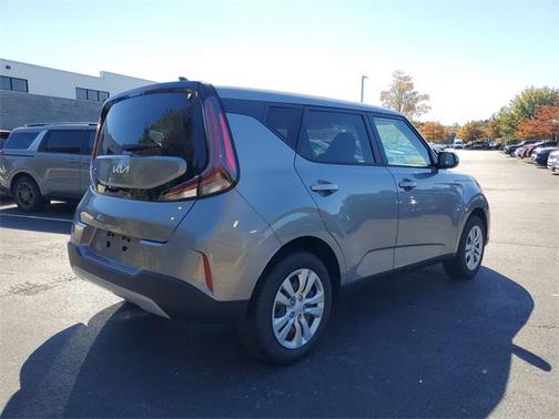 2025 Kia Soul LX