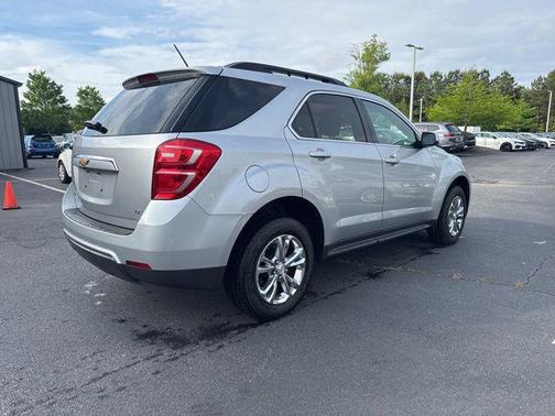 Silver Ice Metallic 2017 Chevrolet Equinox 1LT