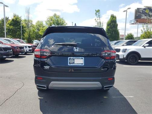 2025 Honda Pilot Elite