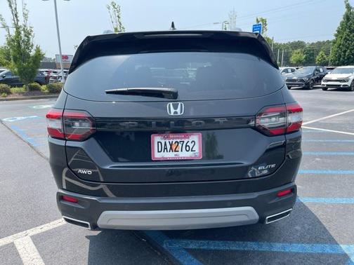 2025 Honda Pilot Elite