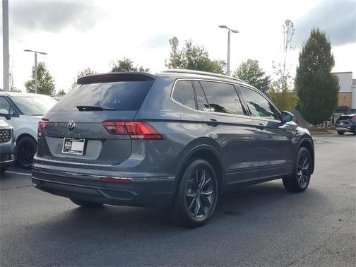 2023 Volkswagen Tiguan 2.0T SE